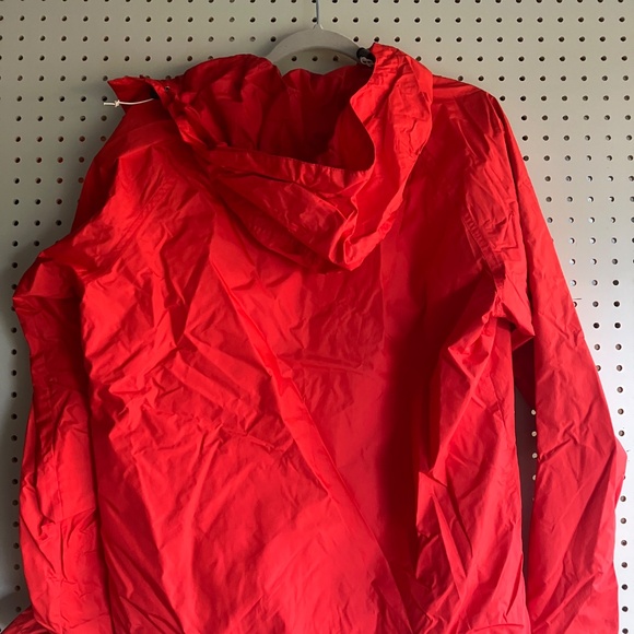 Coat - Picture 2 of 3